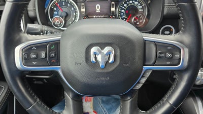 2021 RAM 1500 Laramie Crew Cab 4x4 5'7' Box