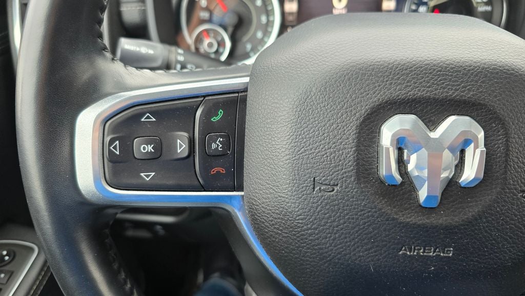 2021 RAM 1500 Laramie Crew Cab 4x4 5'7' Box