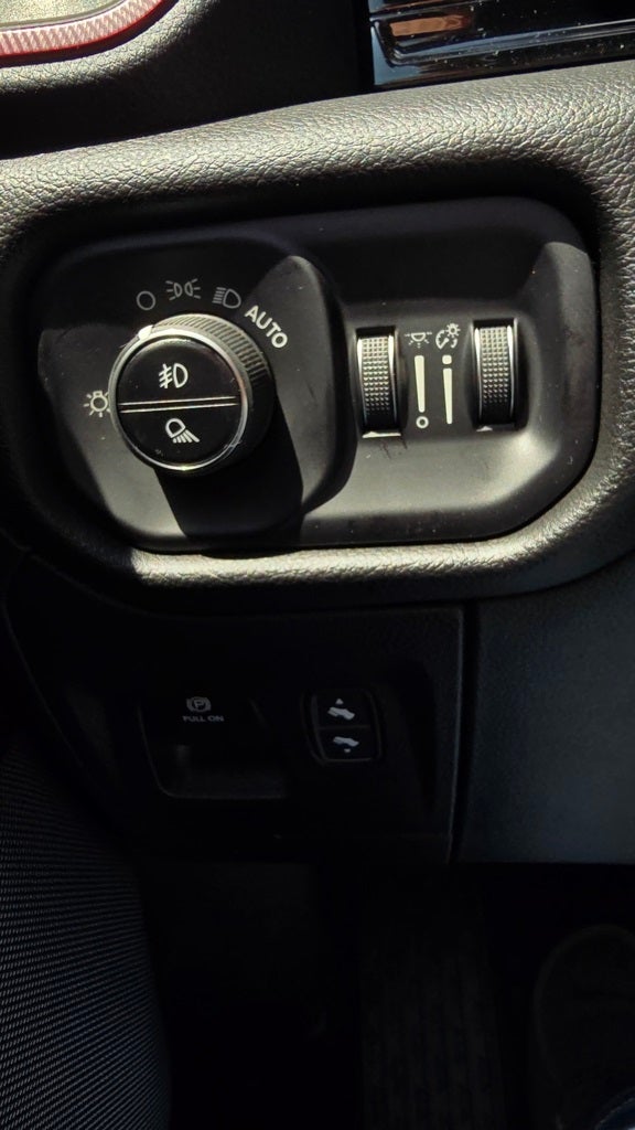 2025 RAM Ram 1500 RAM 1500 REBEL CREW CAB 4X4 5'7' BOX