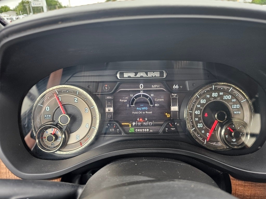 2022 RAM 1500 Limited Longhorn Crew Cab 4x4 6'4' Box