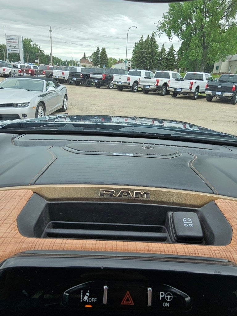 2022 RAM 1500 Limited Longhorn Crew Cab 4x4 6'4' Box