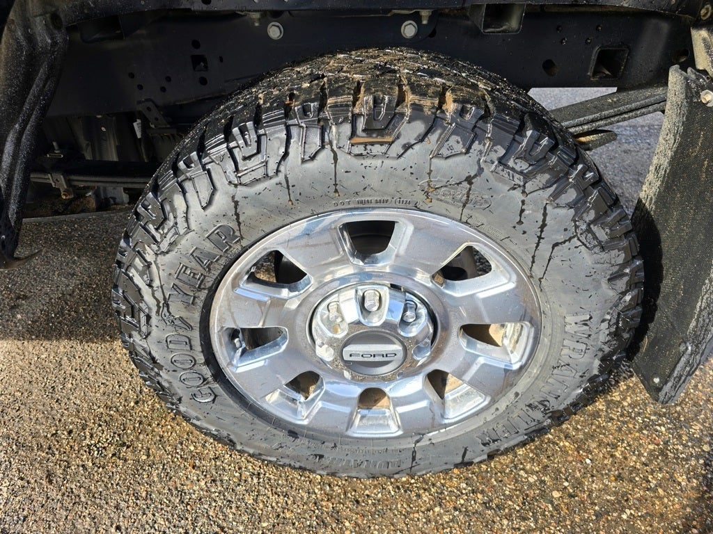 2023 Ford F-250 LARIAT