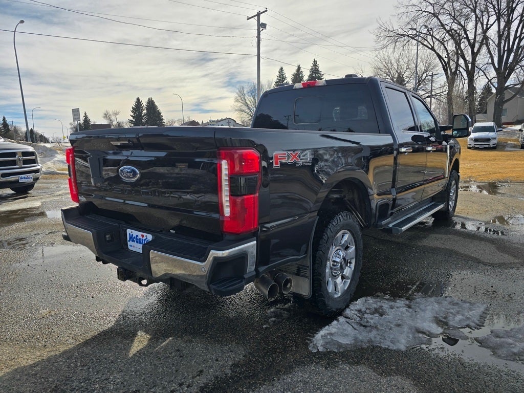 2023 Ford F-250 LARIAT