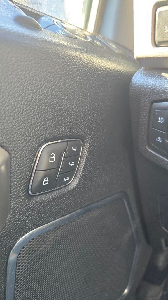 2021 Ford F-350 LARIAT