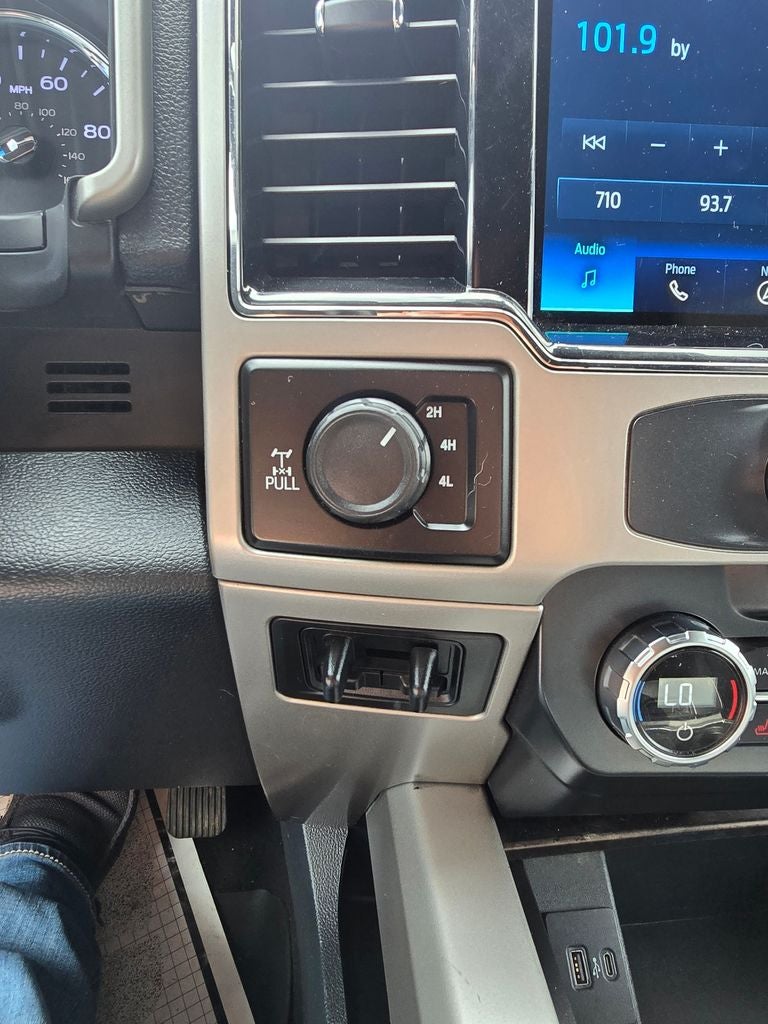 2022 Ford Super Duty F-350 SRW LARIAT