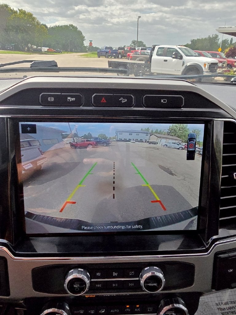 2022 Ford Super Duty F-350 SRW LARIAT