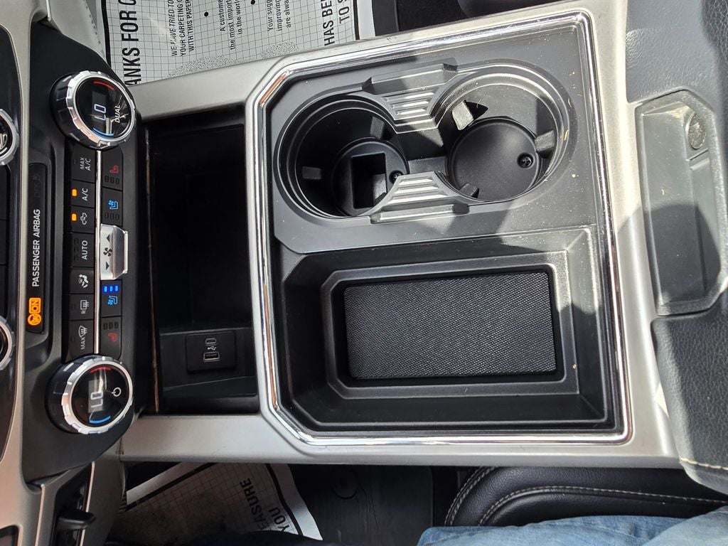 2022 Ford Super Duty F-350 SRW LARIAT