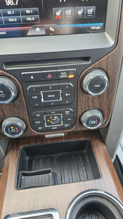 2014 Ford F-150 LARIAT