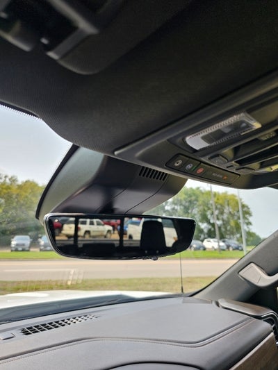 2022 Chevrolet Silverado 1500 4WD Crew Cab Standard Bed High Country