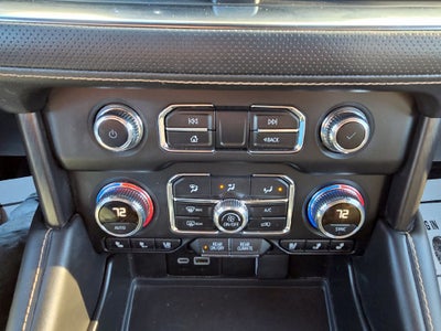 2024 GMC Yukon XL 4WD AT4