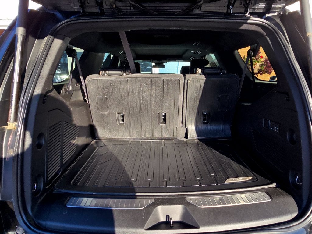 2024 GMC Yukon XL 4WD AT4