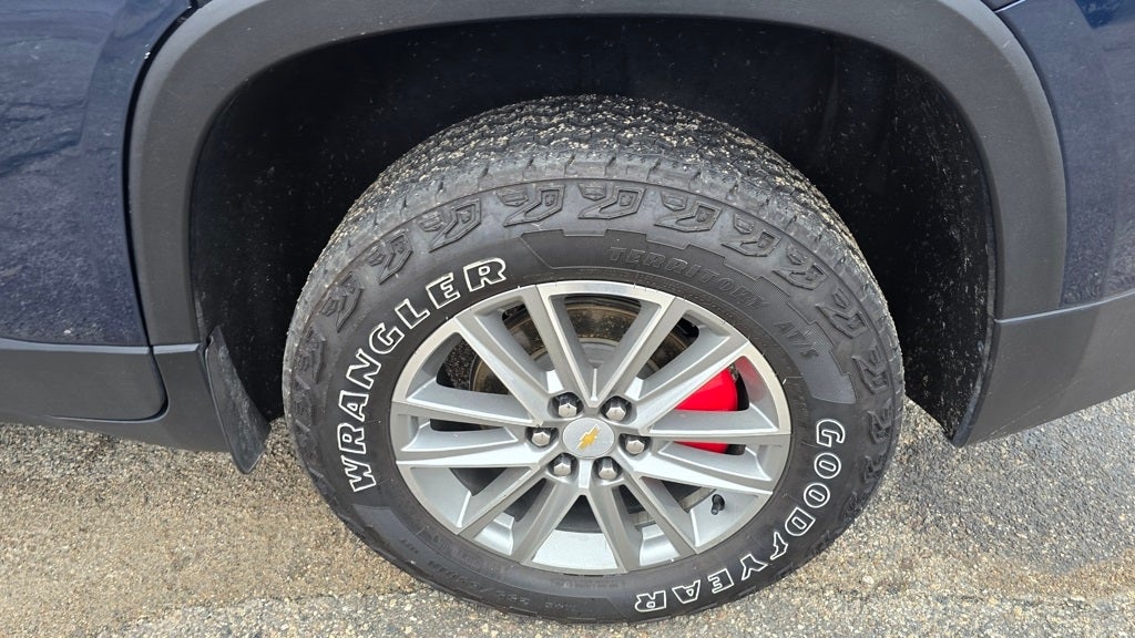2023 Chevrolet Traverse AWD LT Cloth