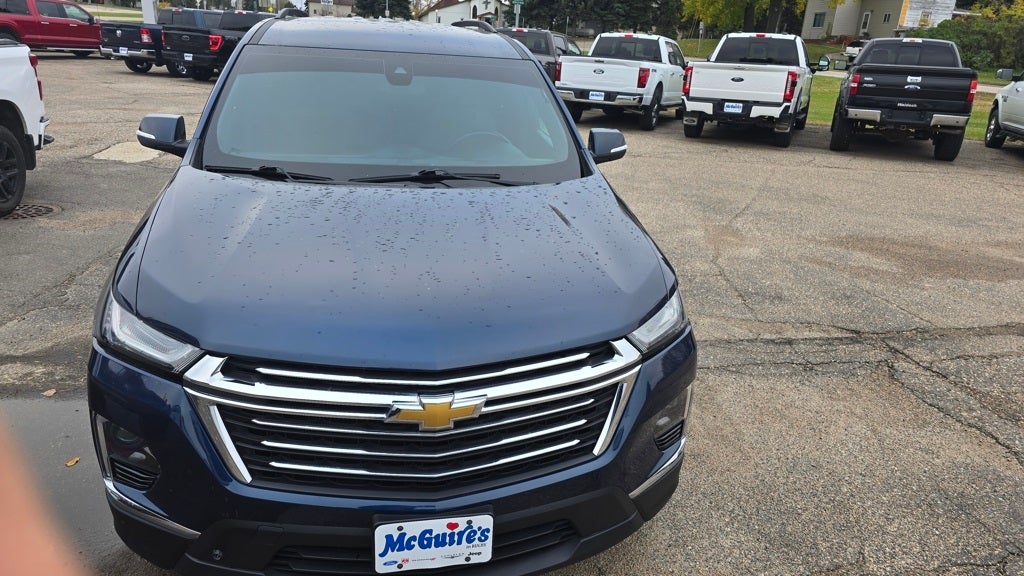 2023 Chevrolet Traverse AWD LT Cloth