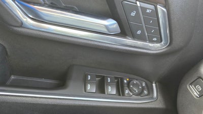 2023 GMC Sierra 1500 4WD Crew Cab Short Box SLT