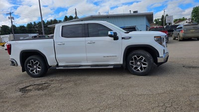2023 GMC Sierra 1500 4WD Crew Cab Short Box SLT