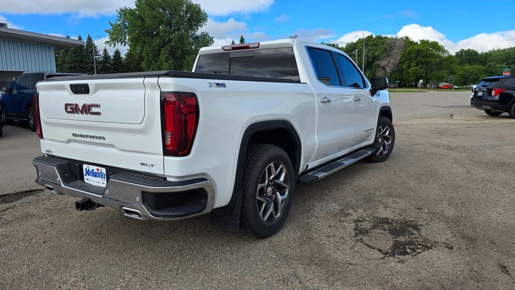 2023 GMC Sierra 1500 4WD Crew Cab Short Box SLT