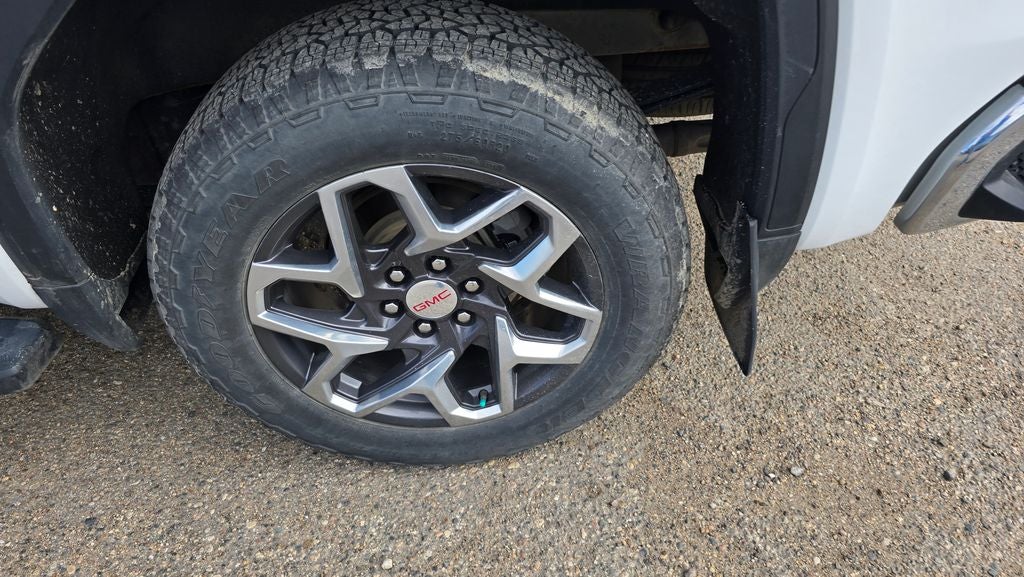 2023 GMC Sierra 1500 4WD Crew Cab Short Box SLT