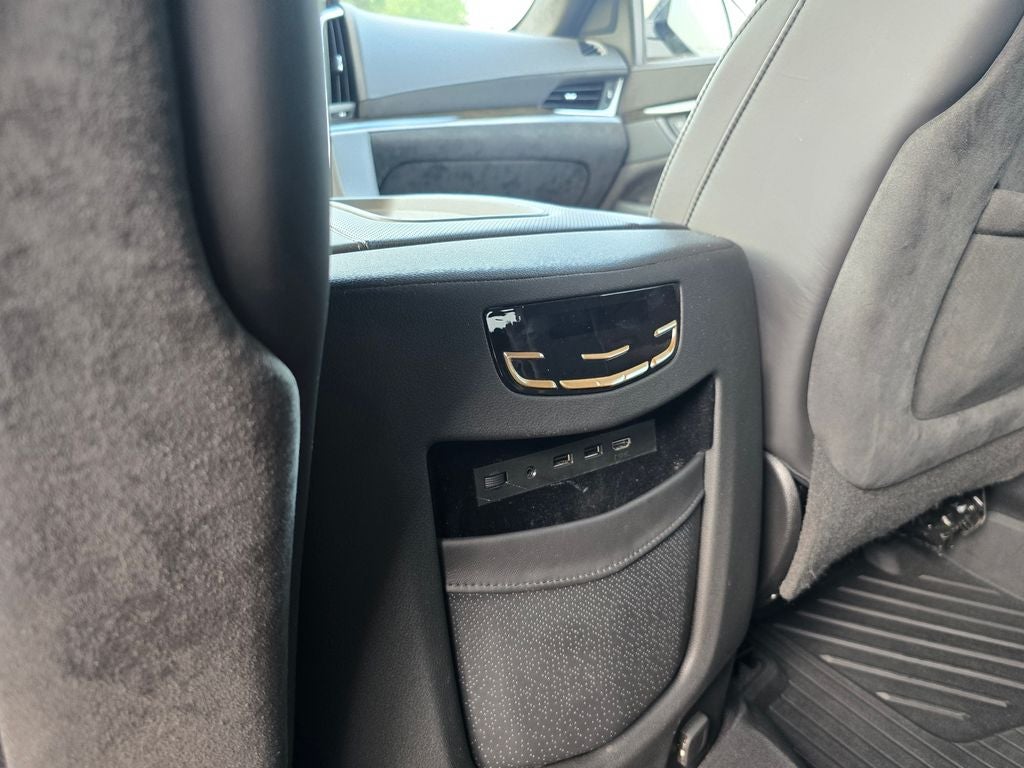 2020 Cadillac Escalade 4WD Platinum