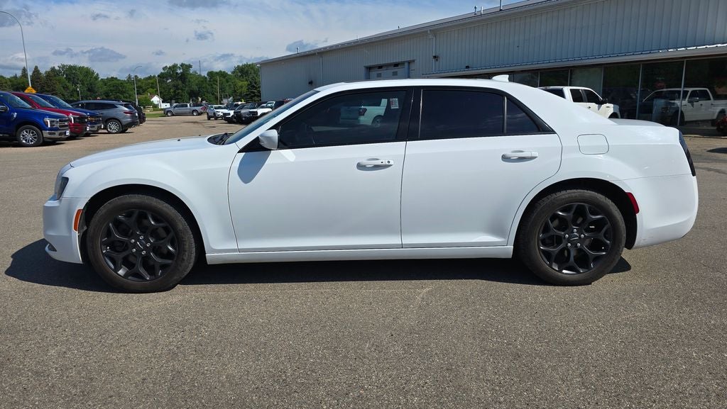 2020 Chrysler 300 S