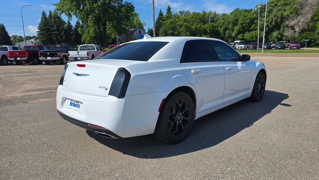 2020 Chrysler 300 S