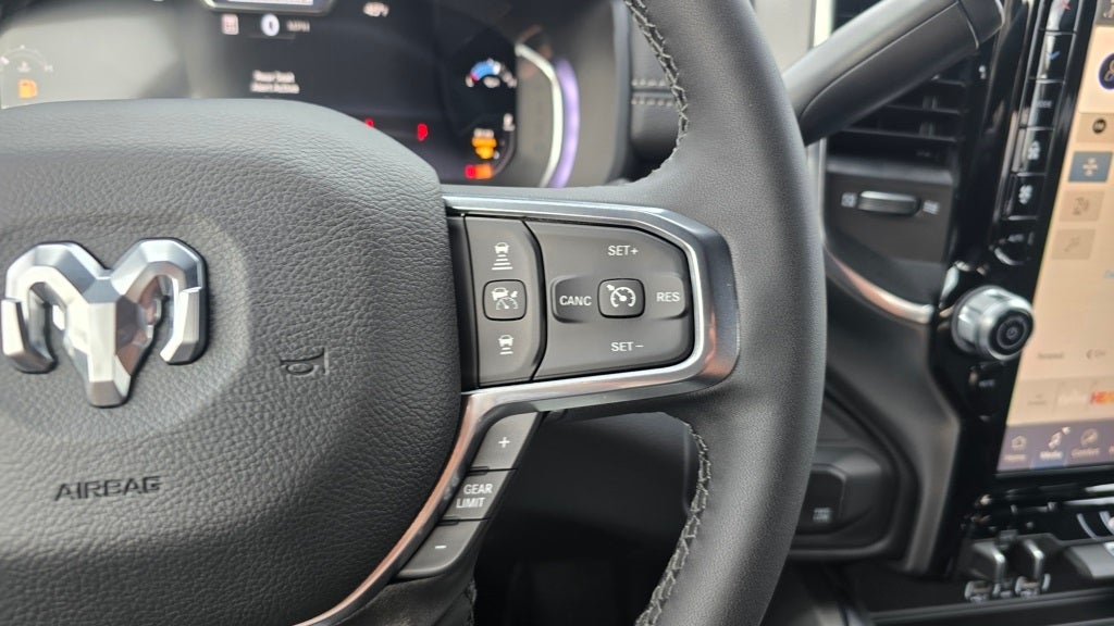 2026 RAM Ram 3500 RAM 3500 LARAMIE CREW CAB 4X4 6'4' BOX