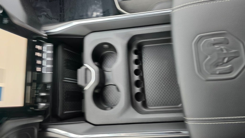 2026 RAM Ram 3500 RAM 3500 LARAMIE CREW CAB 4X4 6'4' BOX