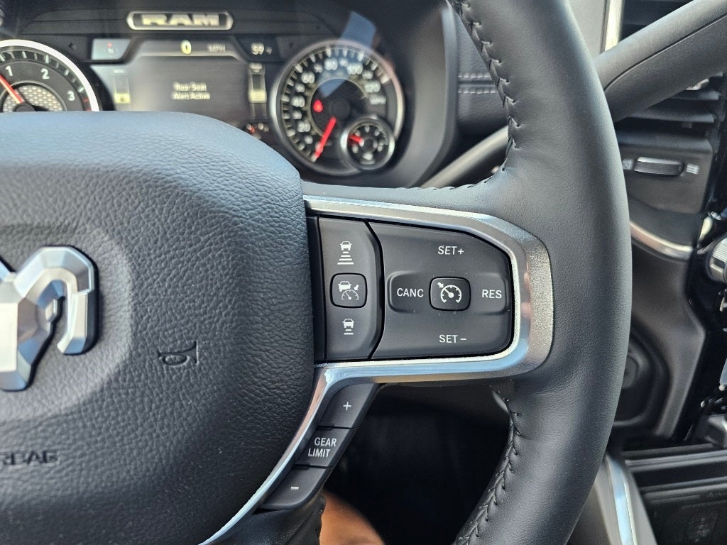 2024 RAM Ram 3500 RAM 3500 LARAMIE CREW CAB 4X4 8' BOX