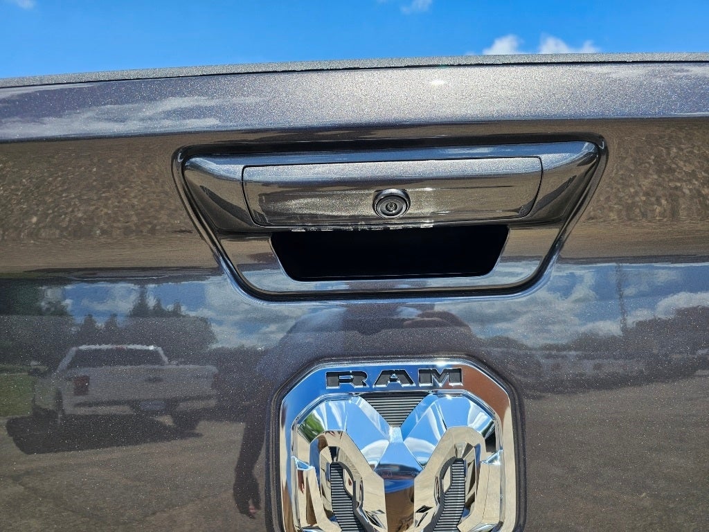 2024 RAM Ram 3500 RAM 3500 LARAMIE CREW CAB 4X4 8' BOX