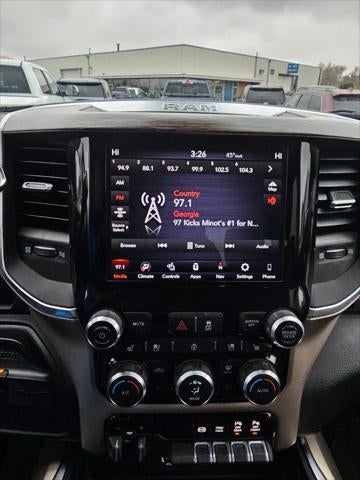 2021 RAM 3500 Laramie Crew Cab 4x4 8' Box