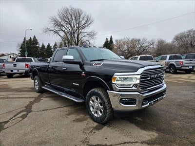 2021 RAM 3500 Laramie Crew Cab 4x4 8' Box