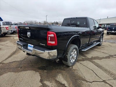 2021 RAM 3500 Laramie Crew Cab 4x4 8' Box