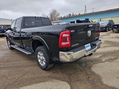 2021 RAM 3500 Laramie Crew Cab 4x4 8' Box