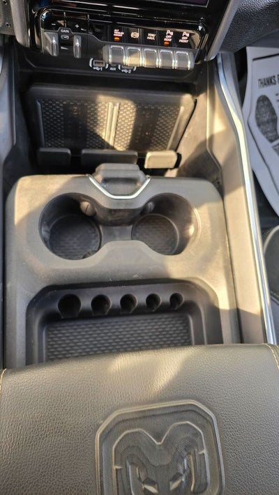 2025 RAM 2500 Laramie Crew Cab 4x4 8' Box