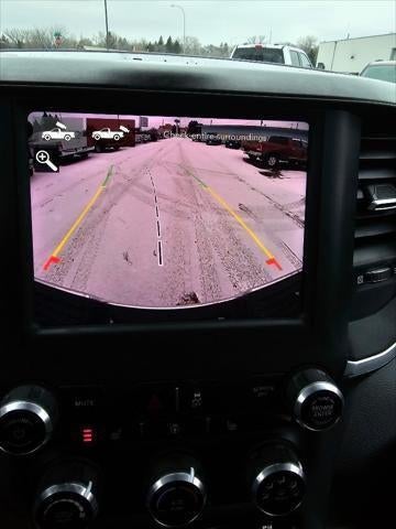 2020 RAM 3500 Big Horn Crew Cab 4x4 8' Box