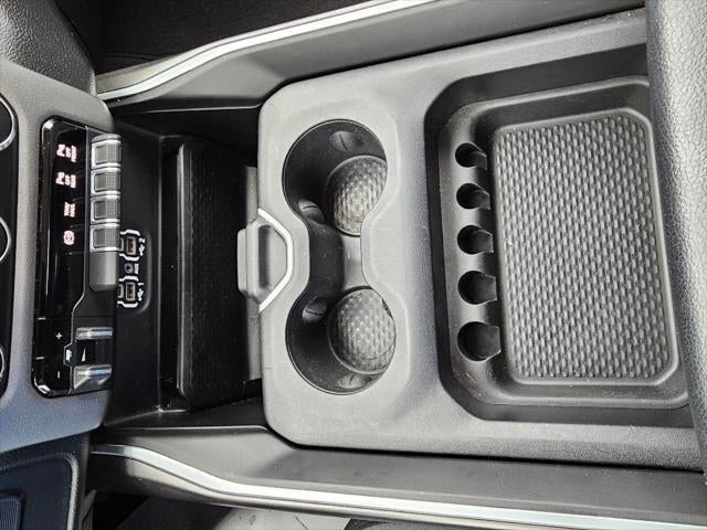 2020 RAM 3500 Big Horn Crew Cab 4x4 8' Box