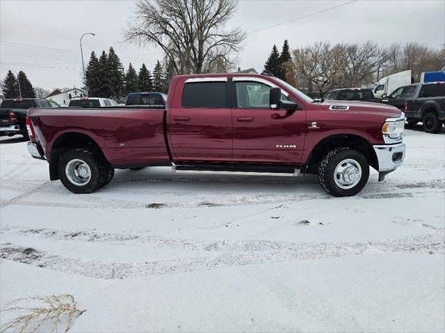 2020 RAM 3500 Big Horn Crew Cab 4x4 8' Box
