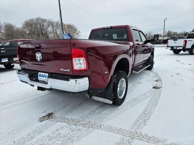 2020 RAM 3500 Big Horn Crew Cab 4x4 8' Box