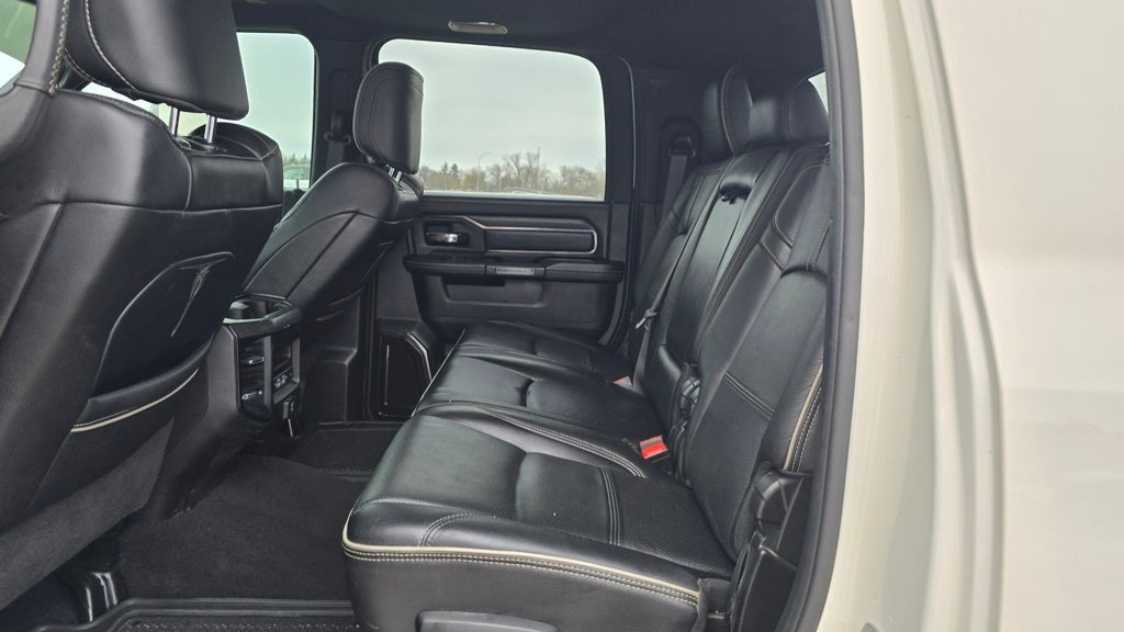 2022 RAM 3500 Limited Mega Cab 4x4 6'4' Box