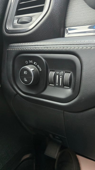 2022 RAM 3500 Limited Mega Cab 4x4 6'4' Box