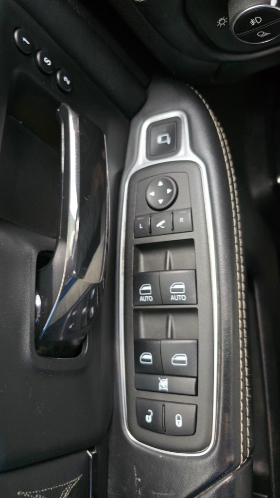 2022 RAM 3500 Limited Mega Cab 4x4 6'4' Box