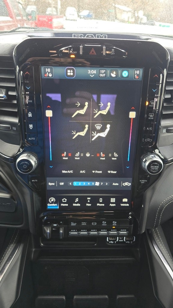 2022 RAM 3500 Limited Mega Cab 4x4 6'4' Box