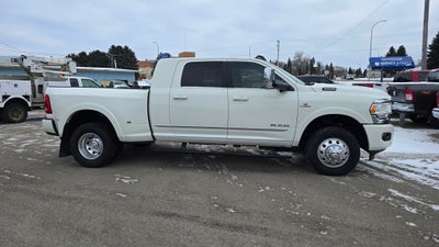 2022 RAM 3500 Limited Mega Cab 4x4 6'4' Box
