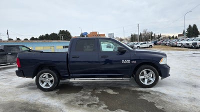 2017 RAM 1500 Express Crew Cab 4x4 5'7' Box