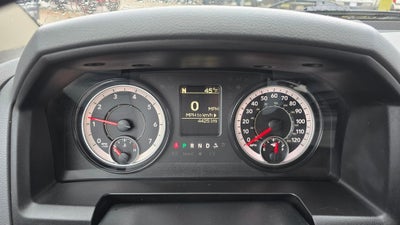 2018 RAM 1500 Express Crew Cab 4x4 5'7' Box