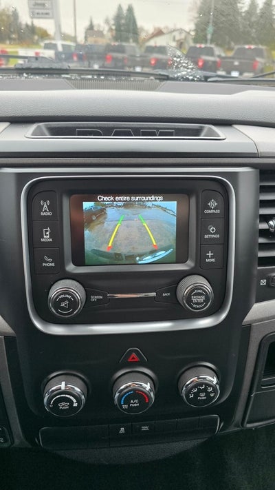 2018 RAM 1500 Express Crew Cab 4x4 5'7' Box