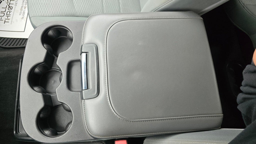 2018 RAM 1500 Express Crew Cab 4x4 5'7' Box