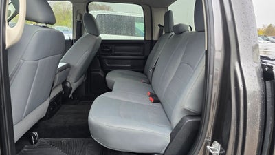 2018 RAM 1500 Express Crew Cab 4x4 5'7' Box