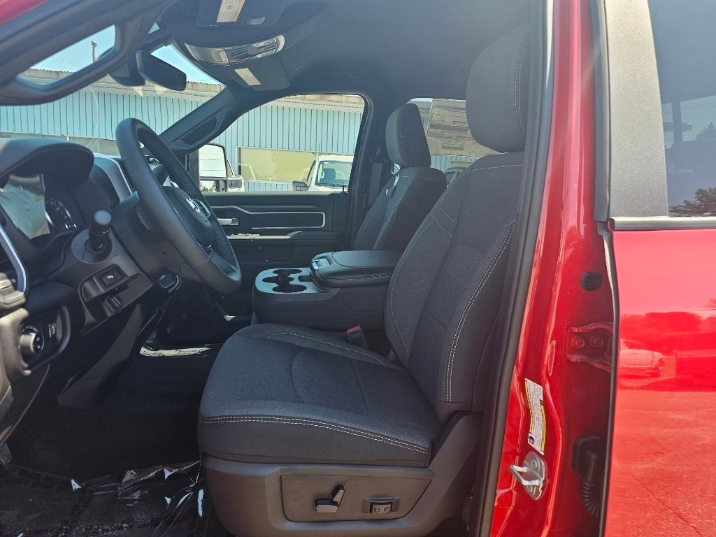 2024 RAM Ram 2500 RAM 2500 BIG HORN CREW CAB 4X4 6'4' BOX