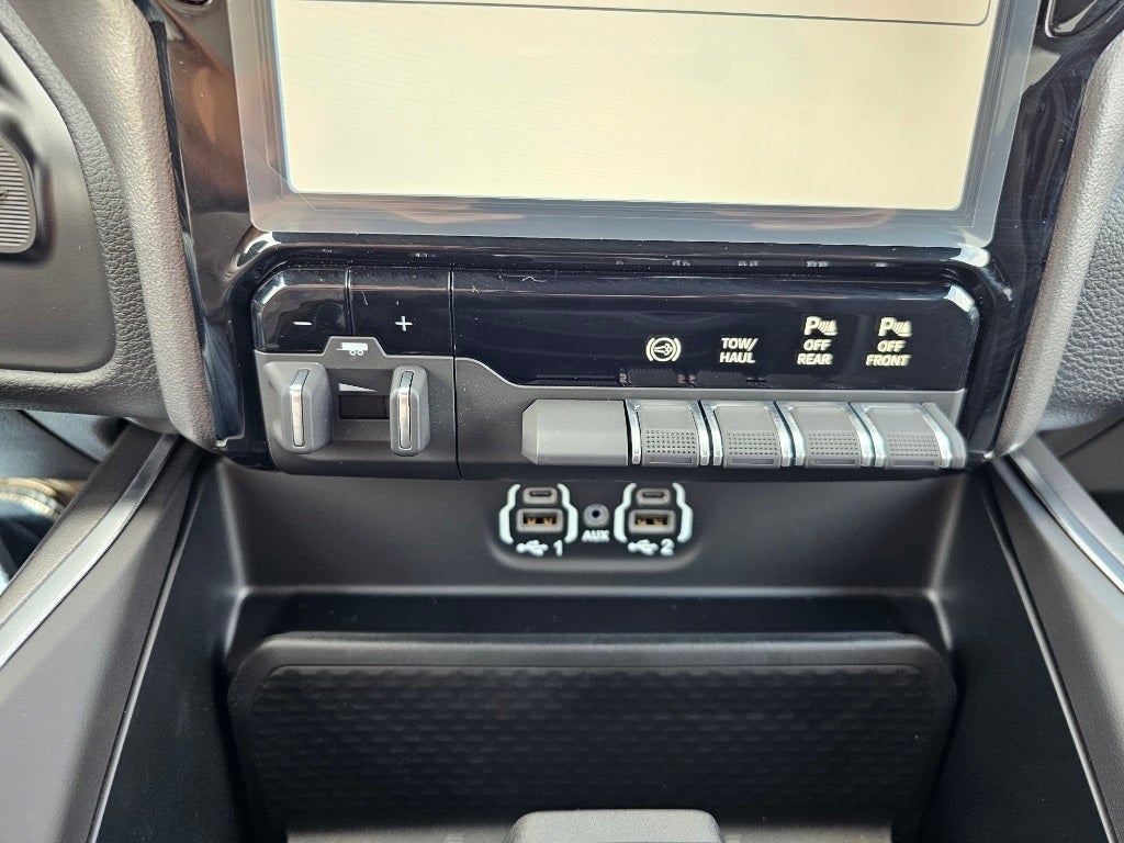 2024 RAM Ram 2500 RAM 2500 BIG HORN CREW CAB 4X4 6'4' BOX