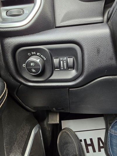 2022 RAM 2500 Laramie Crew Cab 4x4 6'4' Box